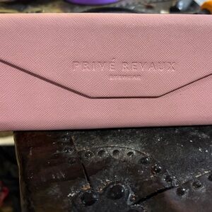 Privé Revaux Pink Women's Glasses Case